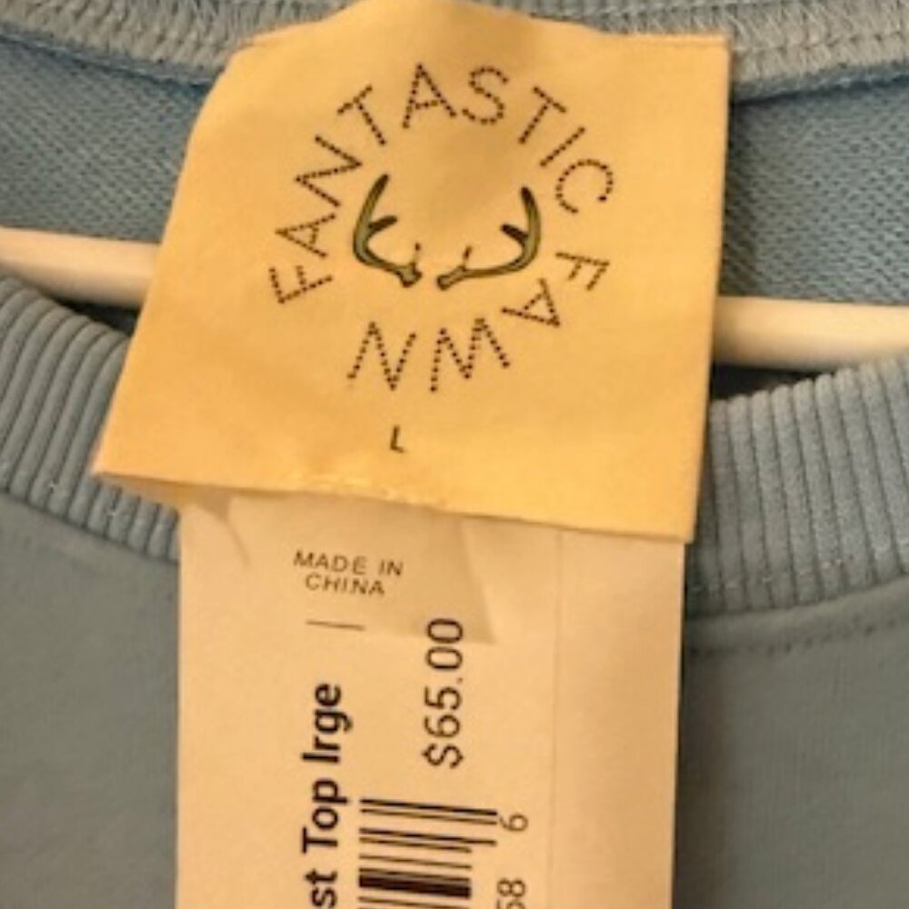 Fantastic Fawn - Light Blue Gingerbread Sweatshirt - New with Tags! - Size Large - Picture 3 of 4